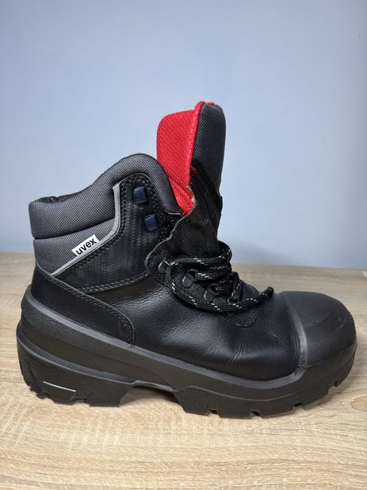 Bocanci protectie din piele UVEX Quatro Pro S3 SRC marime 43