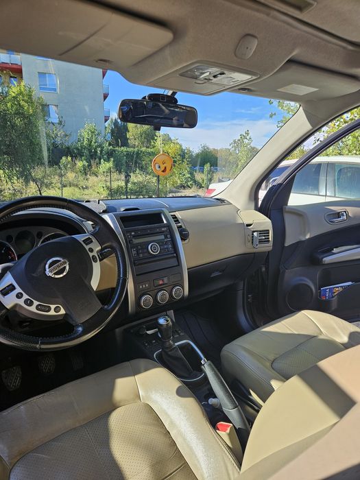 Vand_Nissan X-Trail II (T31) 2.0 dCi (173 CP) 4x4 - Diesel