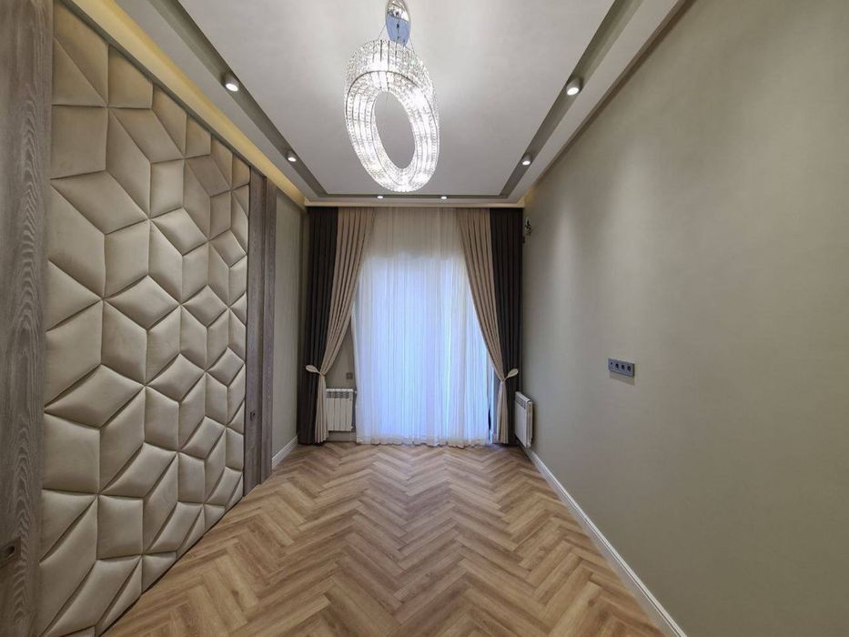 Дом Центр Луначарского 450 кв.м