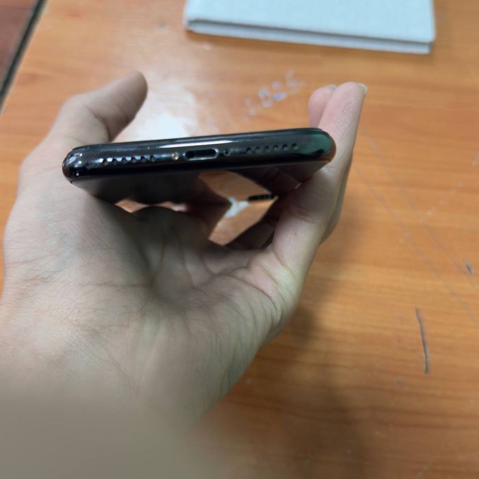 Iphone x 256Gb sotiladi