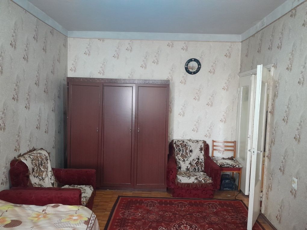 Продаётся 1/5/5 куйлюк-5 (медколледж)