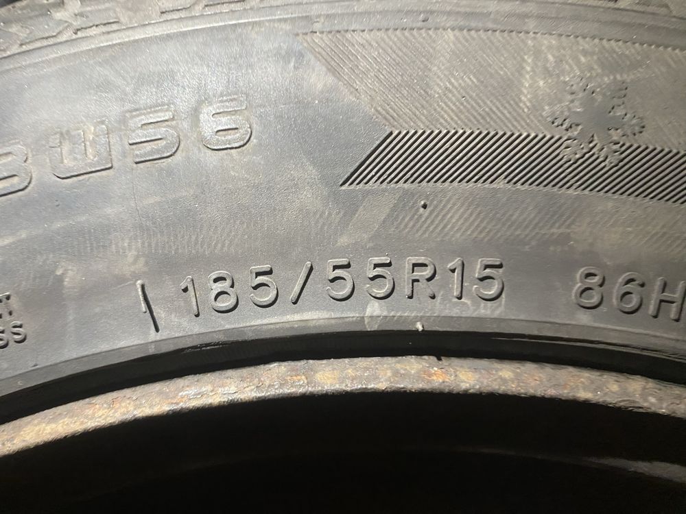Продавам 4 бр Гуми