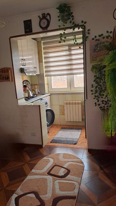 Срочно 4 комнатная квартира