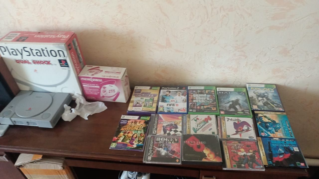 Игры и одна приставка