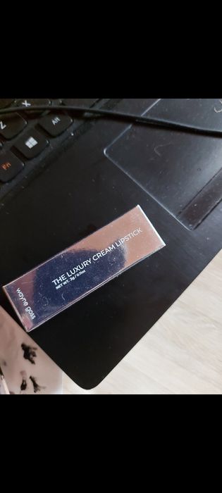 Ruj Wayne Goss nuanta Nutmeg