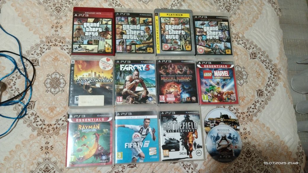 Playstation3 комплект с 13 игри