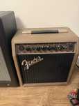 Fender Acoustasonic 15