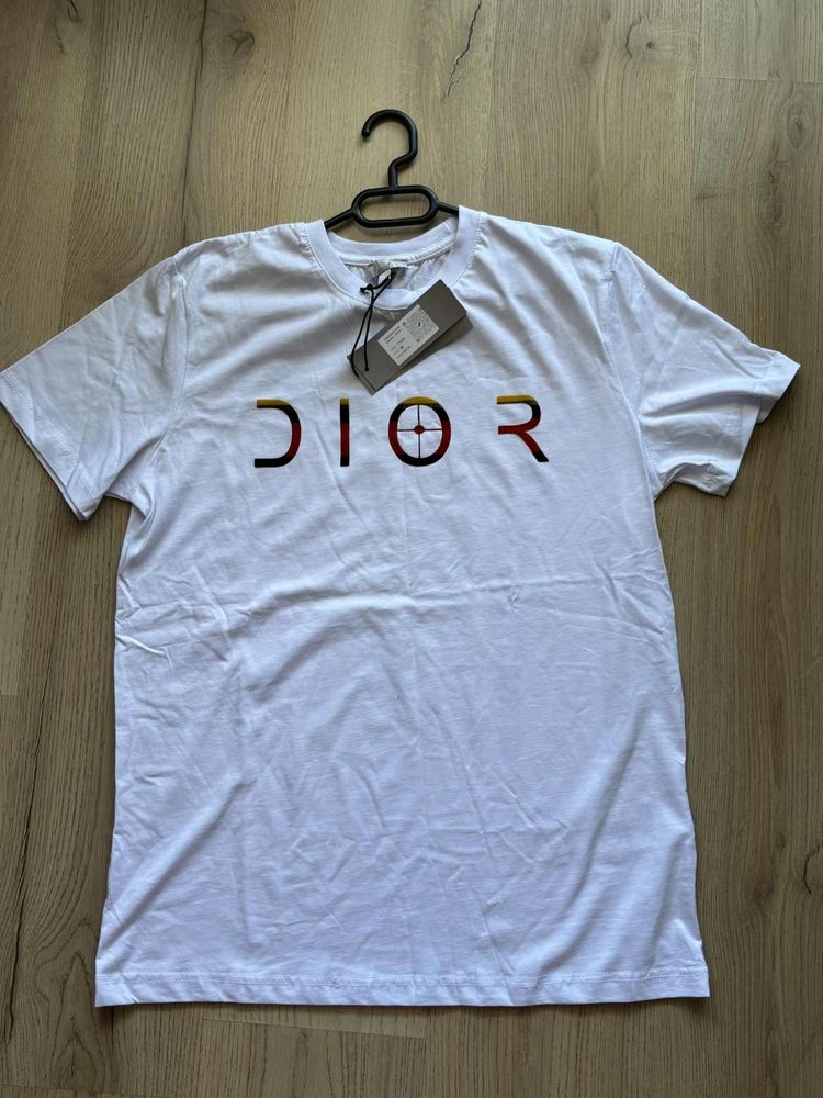 Чисто нови маркови мъжки тениски HUGO, DIOR, Lacoste, Armani, Gucci