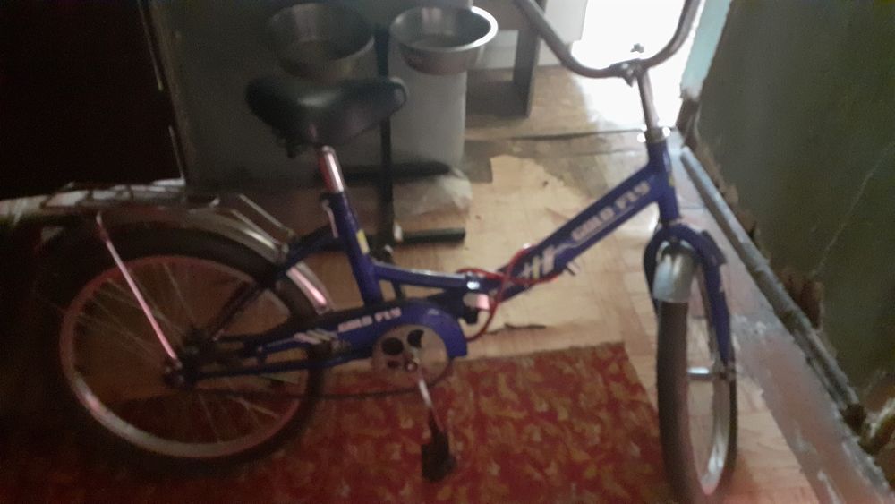 Продам велосипед   б/у пользовались  3 месяца