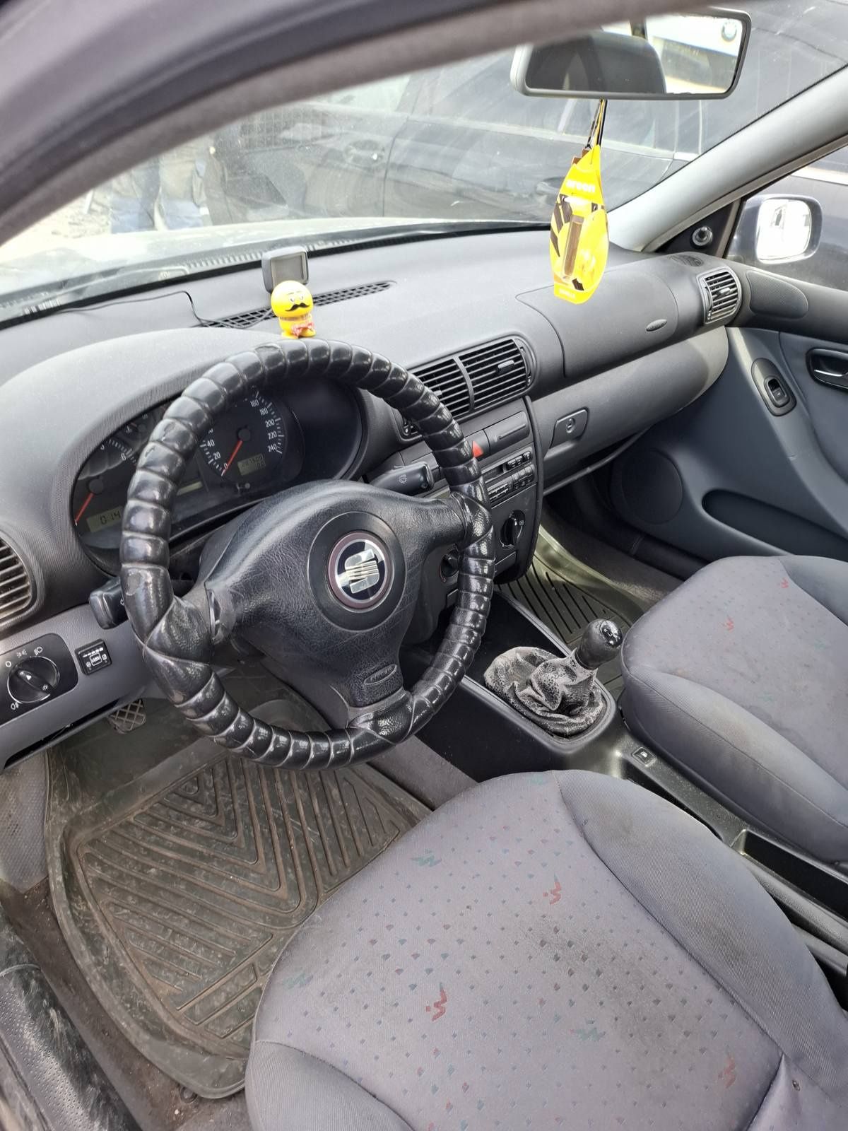 Seat Toledo 2002 година 1.6 бензин, на части