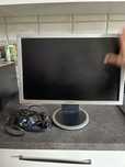 Monitor Samsung si casti S.O.G