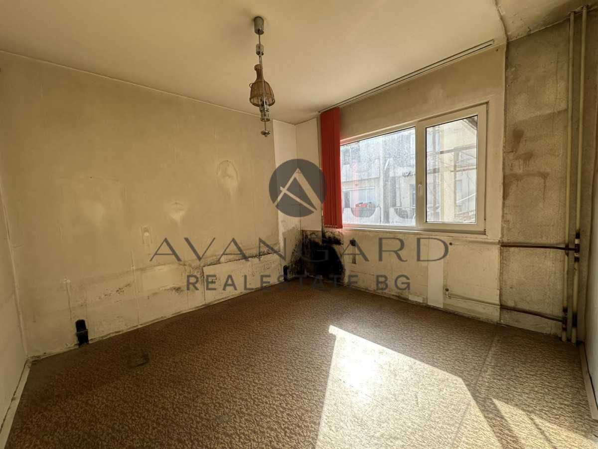 Продава се Двустаен апартамент в Пловдив, Тракия - 58 кв.м за 1451 €/кв.м - Снимка #2