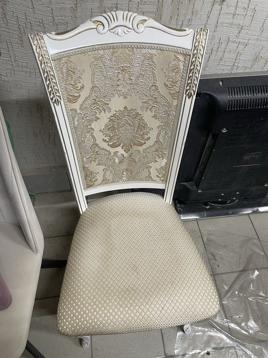 Стулья для зала