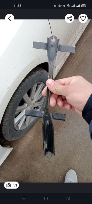 Крепление аккумулятора Камри