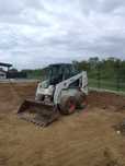 Vând Bobcat 853H
