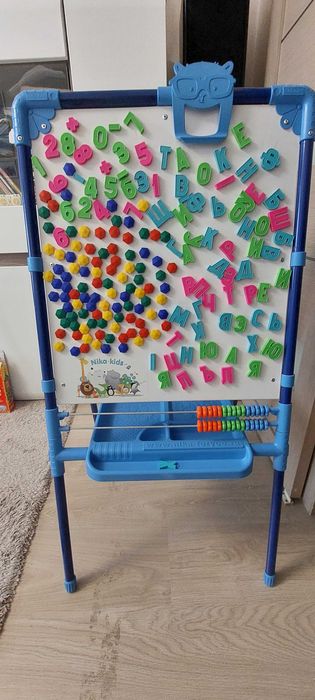 Продам мольберт детский