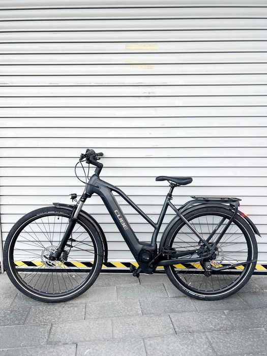 Bicicleta electrica Cube Kathmandu