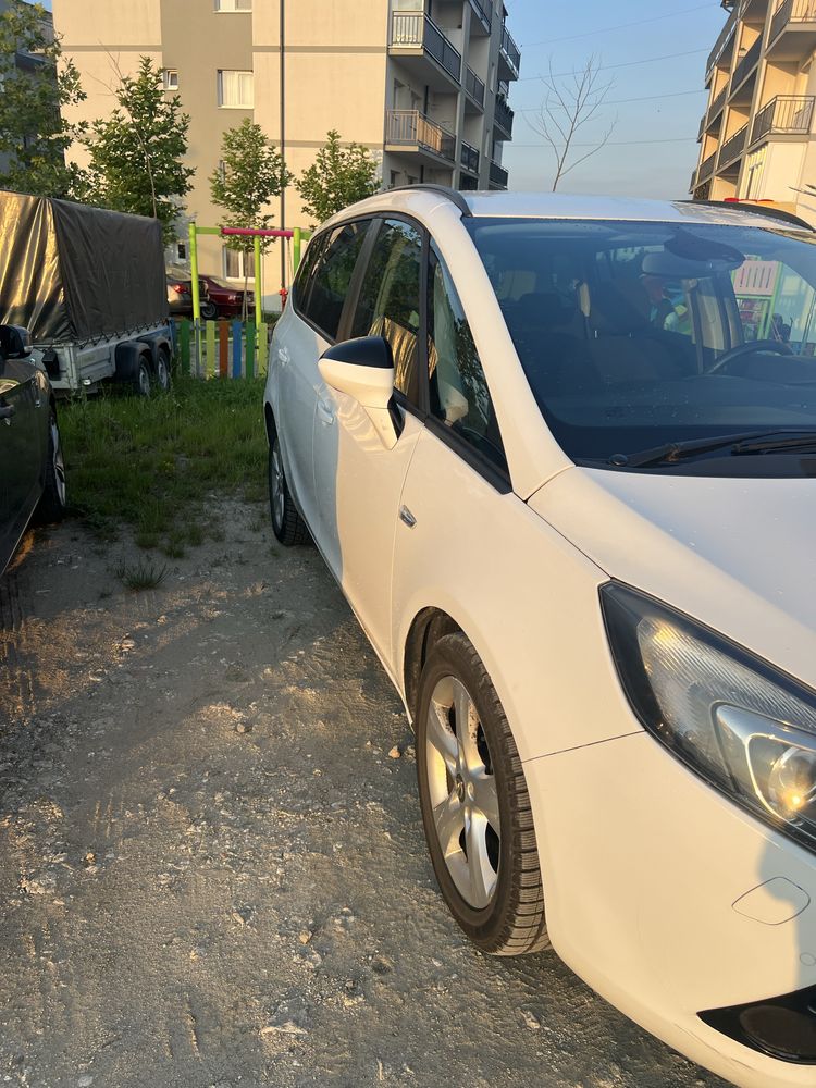 Vand Opel Zafira C
