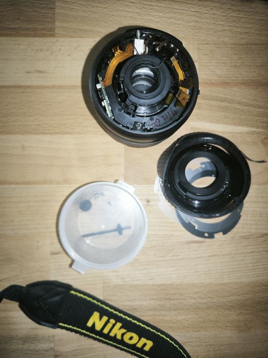 Объектив AF-S NIKKOR 18-55 mm на запчасти