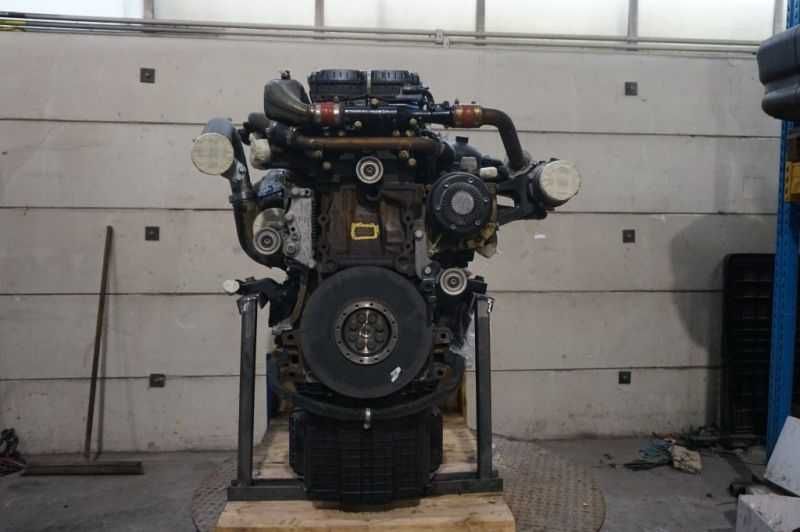 Motor complet Mercedes-Benz OM470LA - Piese de motor Mercedes-Benz