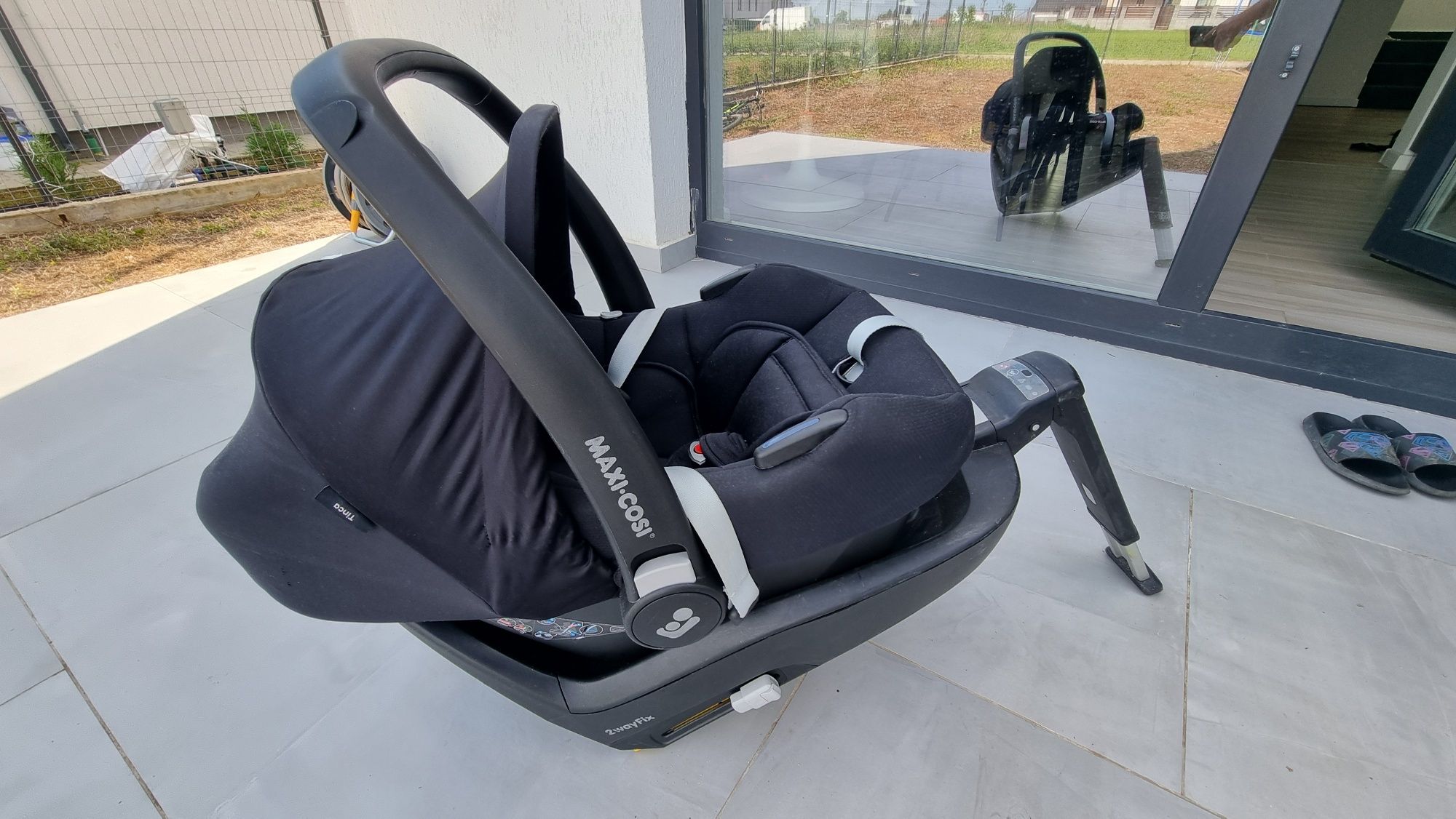 Scaun Auto, Scoica Maxi Cosi cu 2 way isofix, 0-6luni