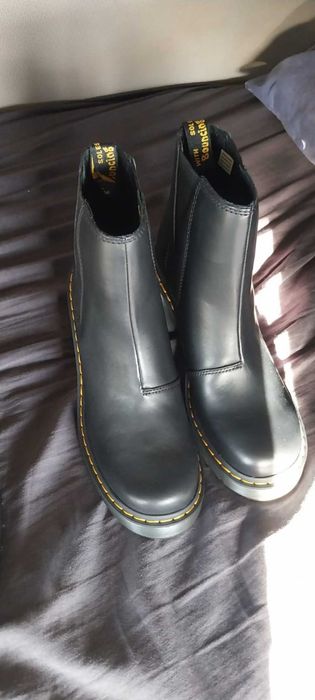 Дамски боти Dr. MARTENS 39 номер