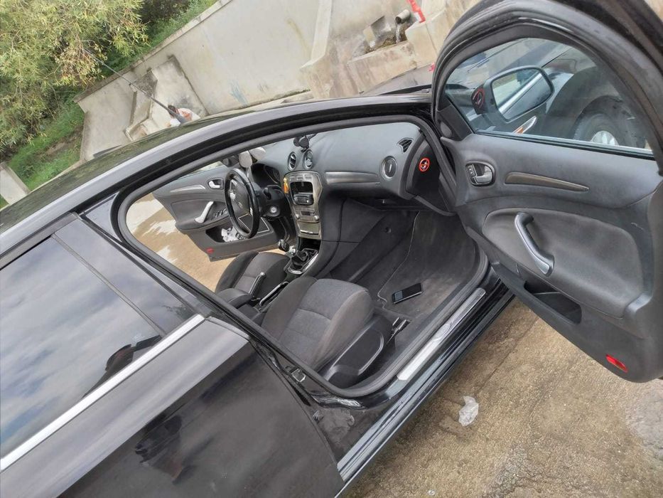 Ford Mondeo Mk4 2009 2.0 tdci 140hp