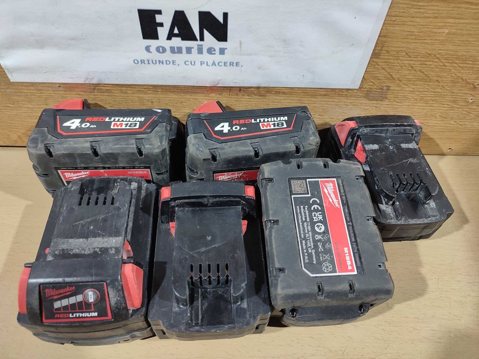 Milwaukee 4.0Ah 18V 72Wh M18B4 RedLithium acumulator baterie bormasina