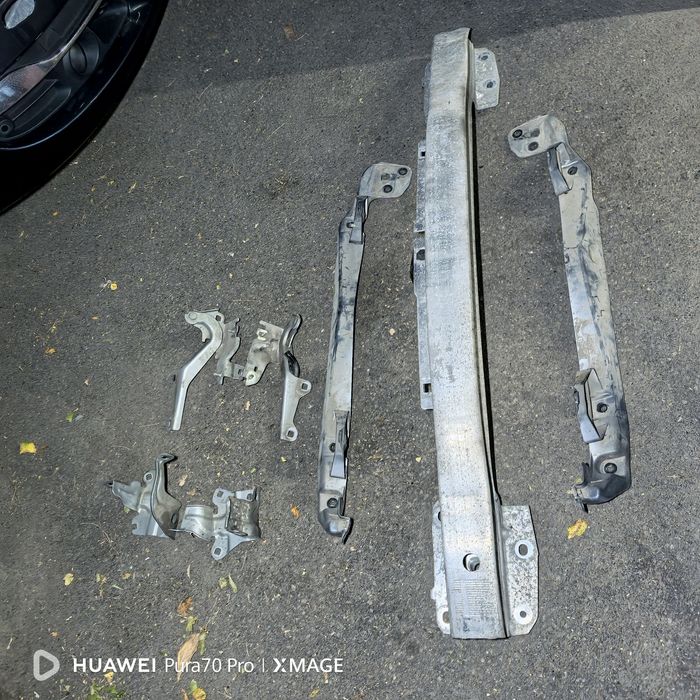 Suporti aripi balamale capota Renault Laguna 3