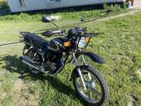 Продам мотоцикл Yaqi-200 черного цвета