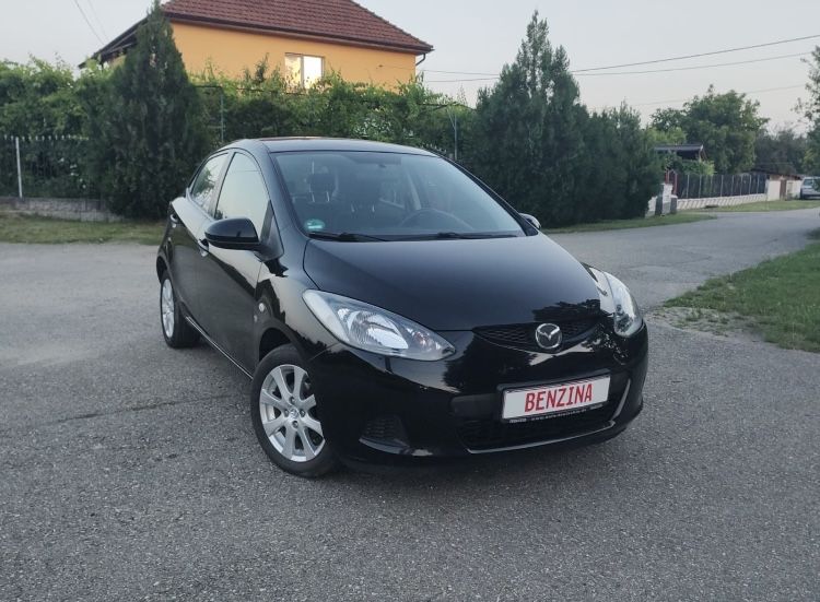 Vând Mazda 2 1.3 Benzina 2009 Import recent Germania Fara rugina