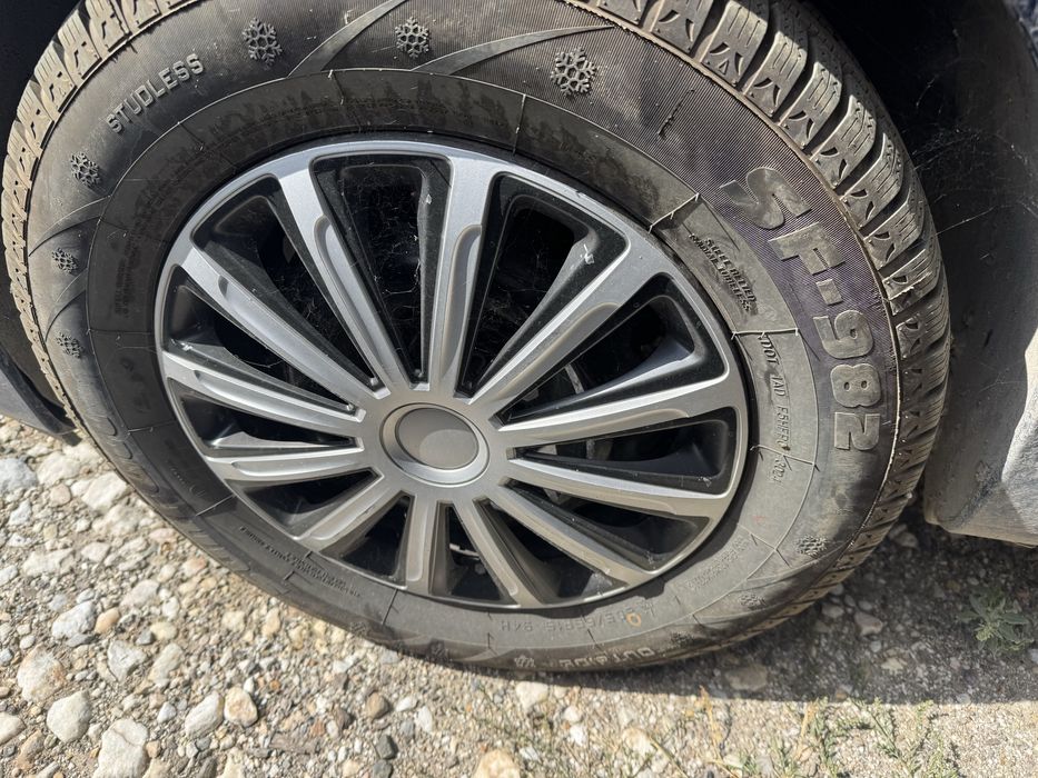 4бр джанти Peugeot 15” + Гуми зимни