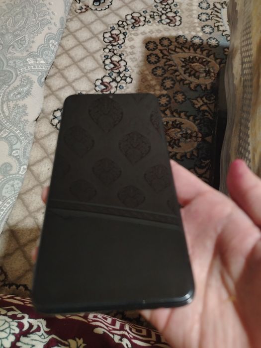 Samsung 10s sotiladi aybi yo 32 gb