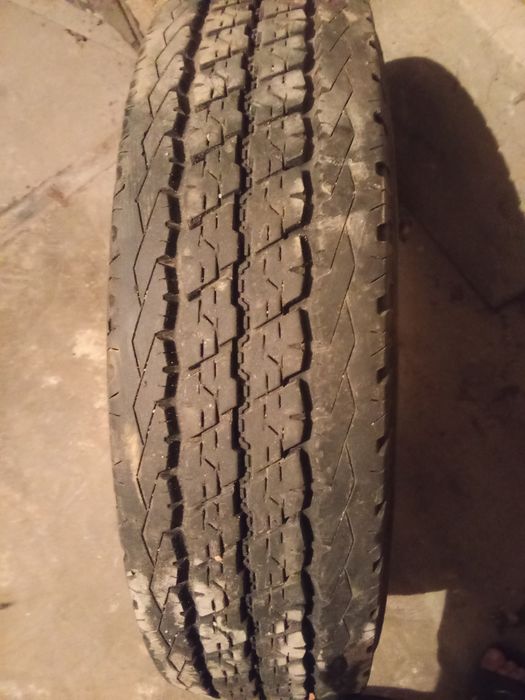 Гуми втора употреба 185R 15C 2 бр за 50 лв.