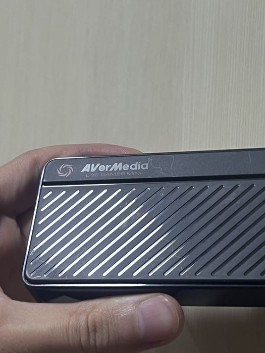 Продается Avermedia новый