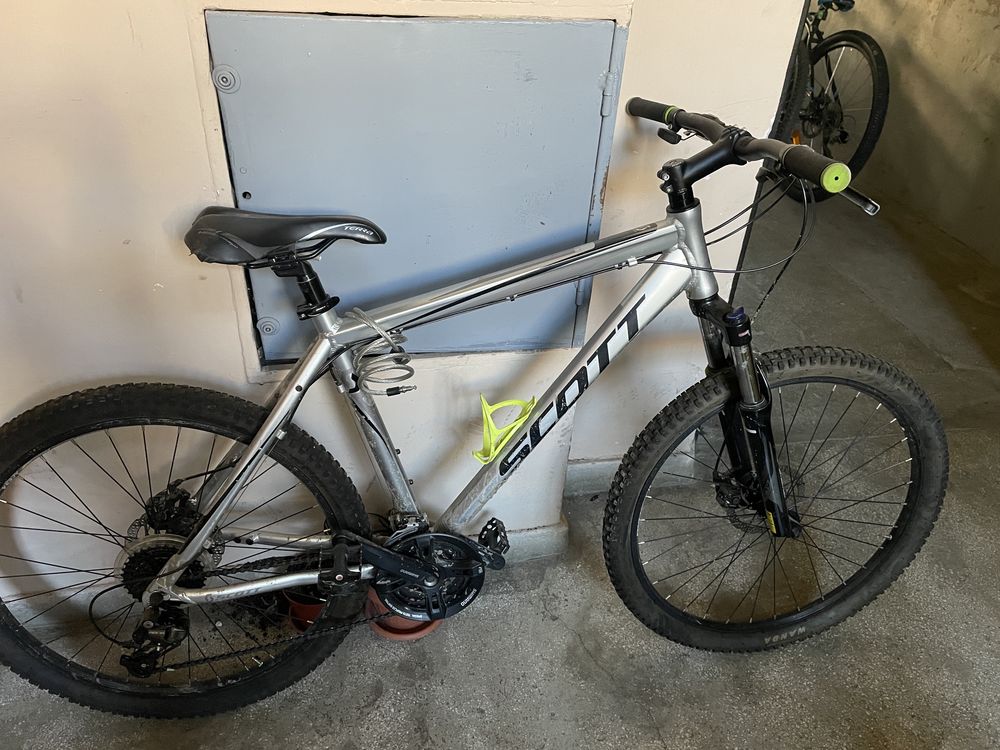 Bicicleta MTB Scott