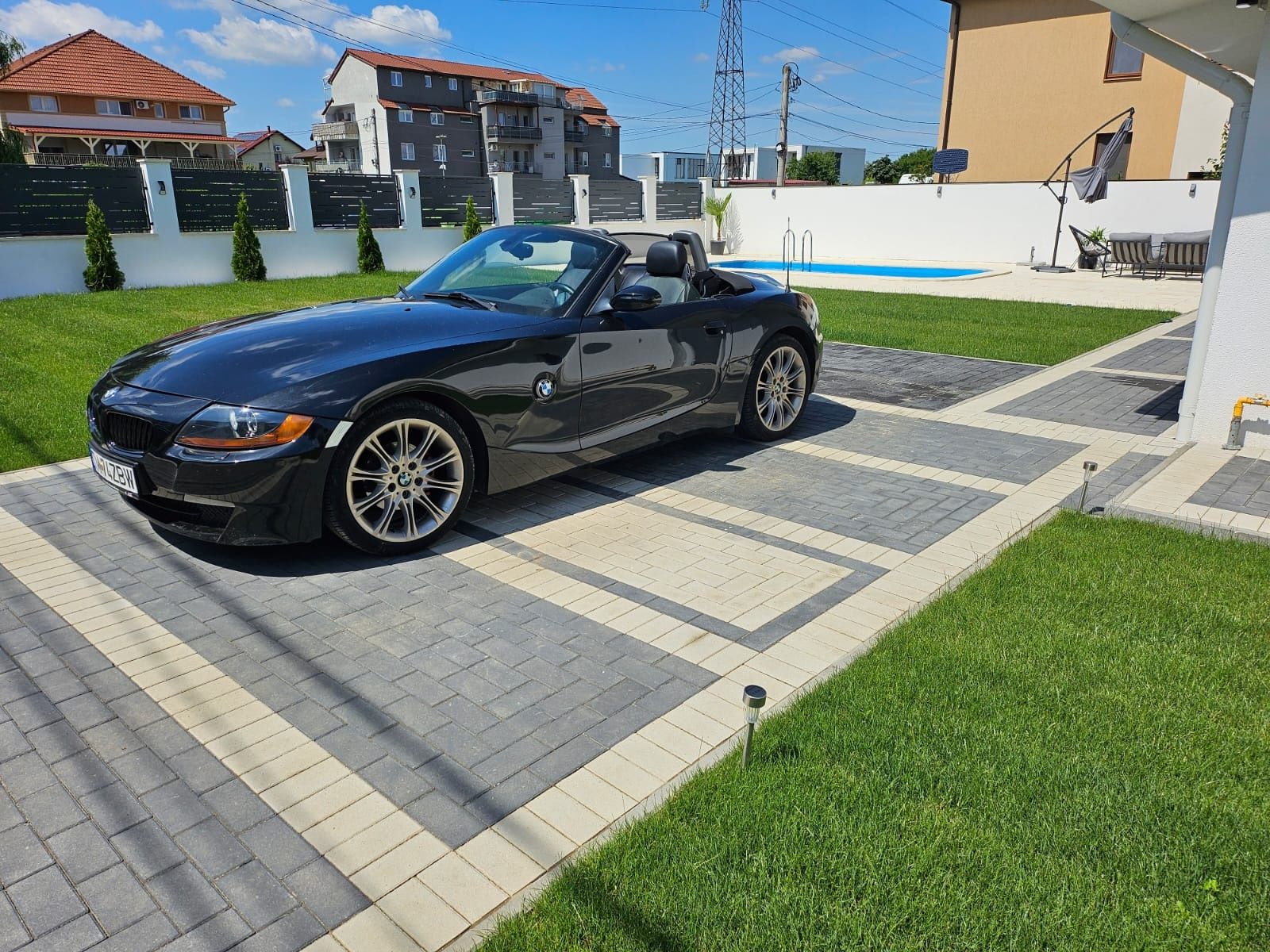 BMZ 4 Decapotabila