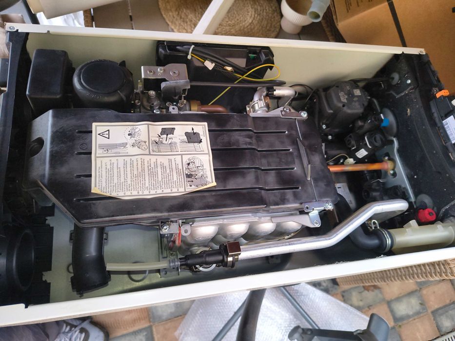 Centrală pe Gaz Ariston Careara 23kw