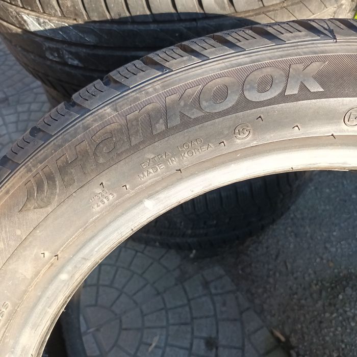 Гуми: 225/50 R18  1бр.- 195/55 R16 1бр.