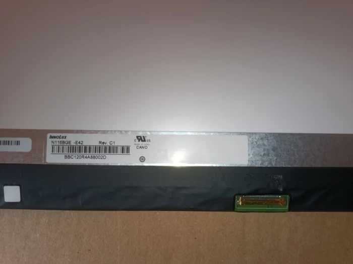 Display laptop 11,6" led slim 30 pini model Innolux N116BGE -E42