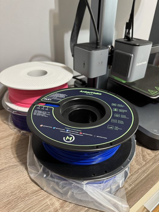 Imprimanta 3D AnkerMake M5C cu filament inclus