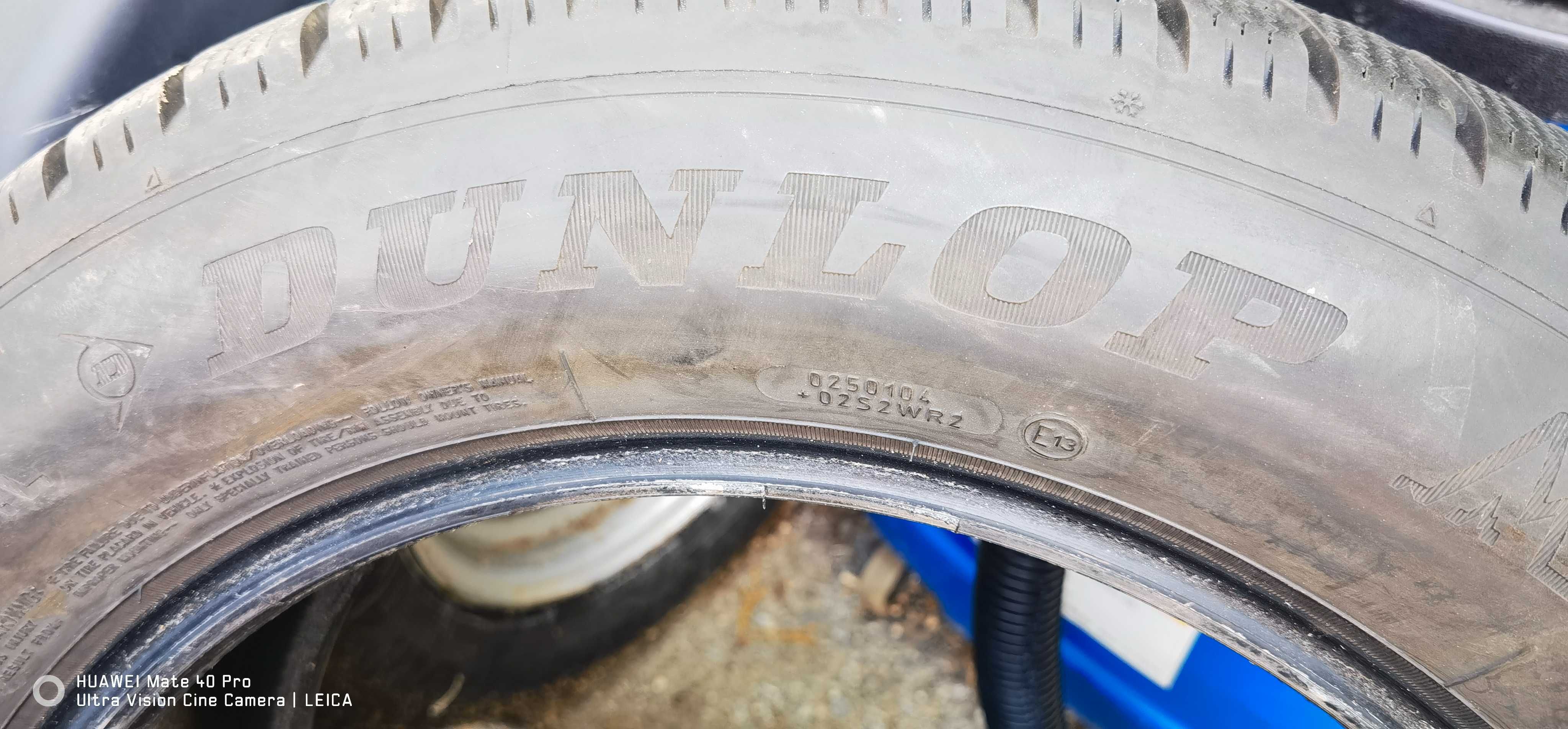 225 60 17 DUNLOP