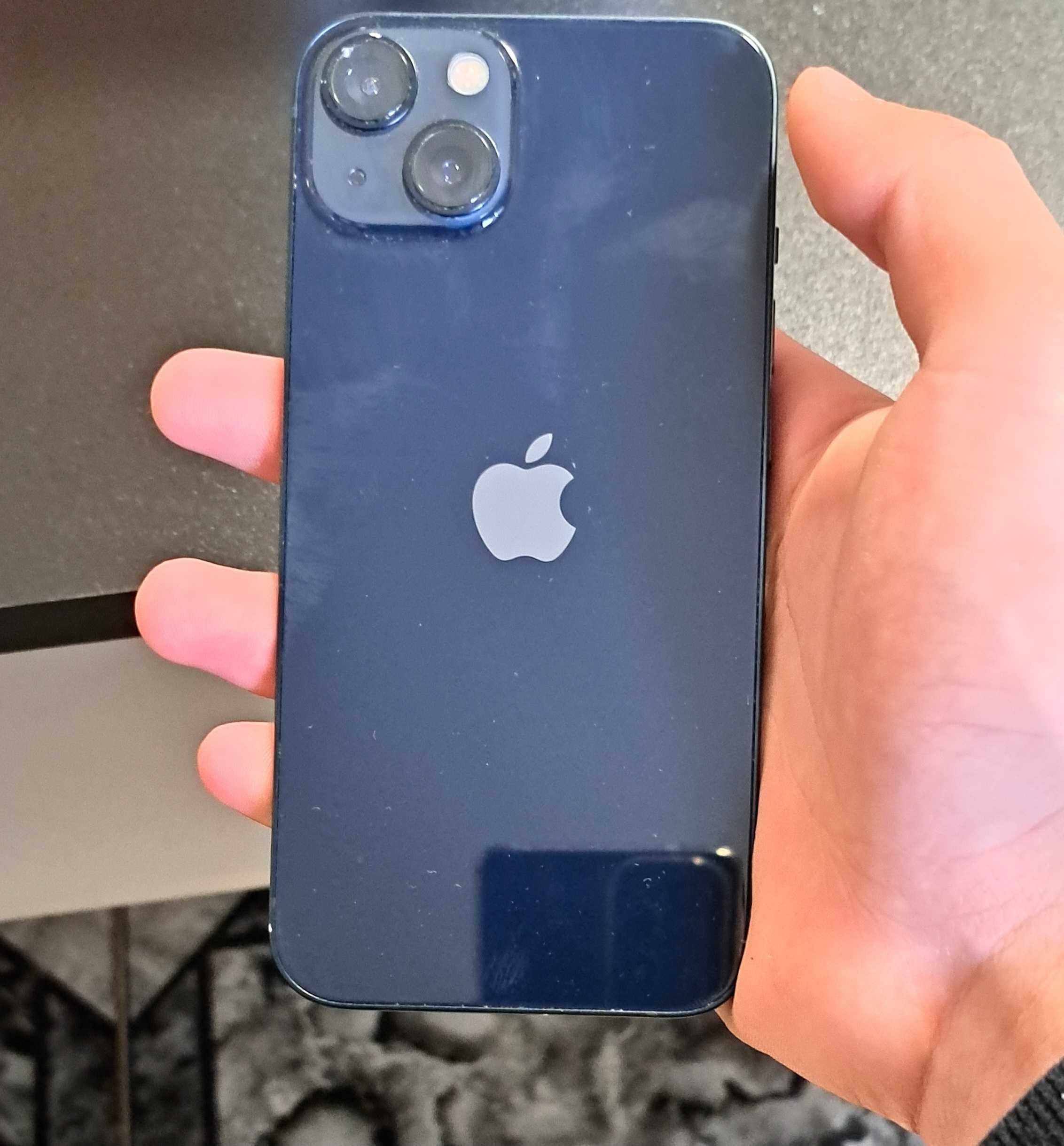 iPhone 13 с гаранция