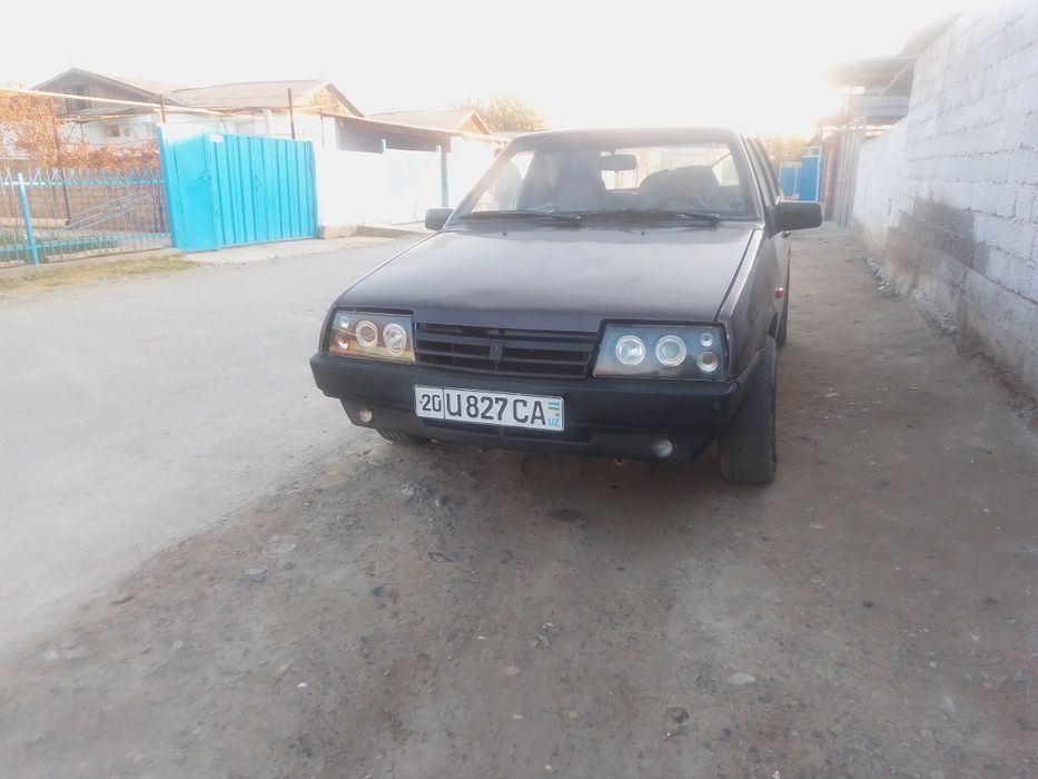 Vaz 2109 sotiladi