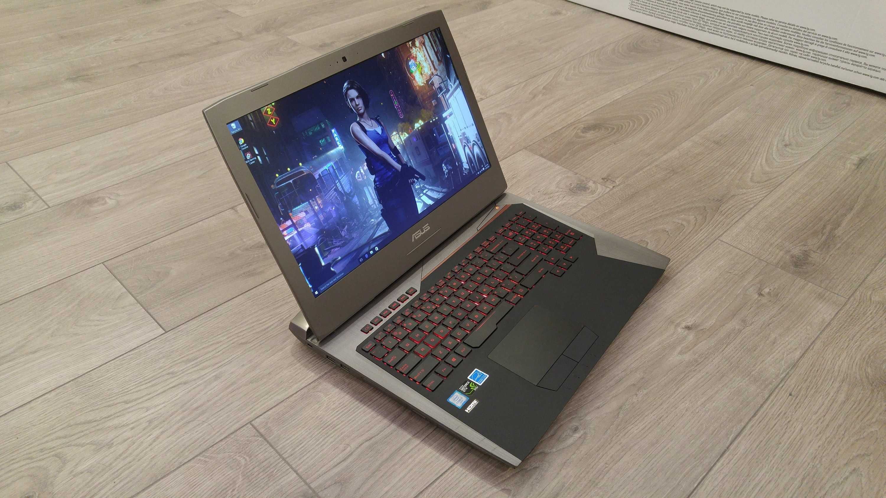 laptop Asus Republic of Gamers ,intel core i7-, video 8 GB, 17,3 inch
