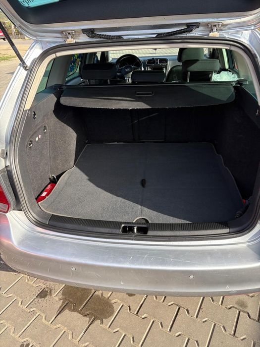Se vinde vw golf VI 2011