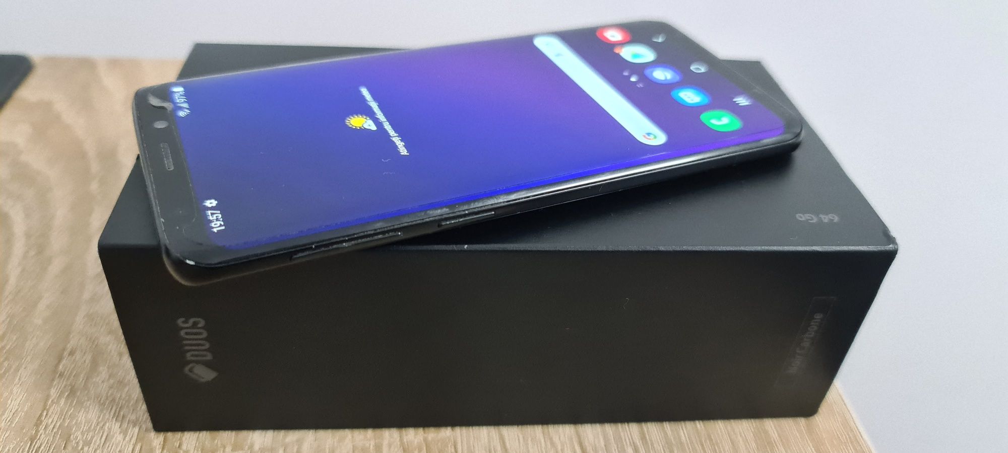 Samsung Galaxy S 9 + Black 128 gb ram 6 gb