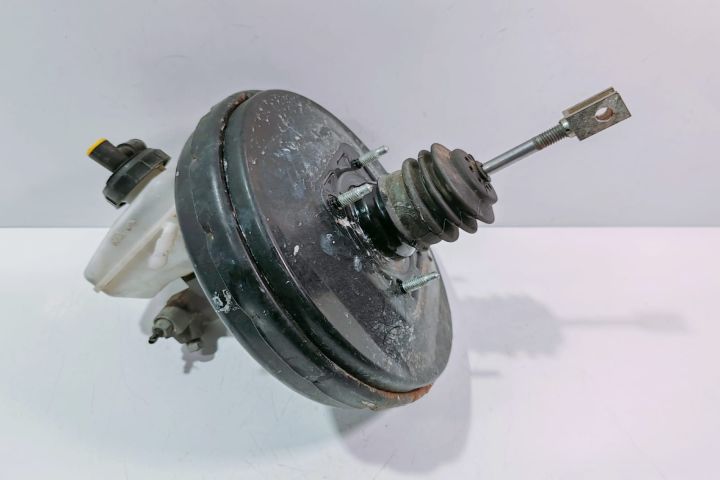 Tulumba Frana  cu pompa servofrana Dacia Logan prima generatie