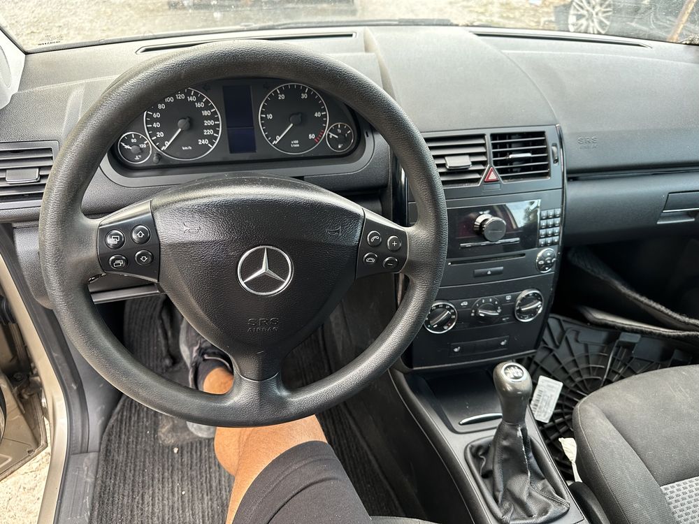 Mercedes-Benz A 160 CDI  дизел 2005 Г 6 ск  само на части