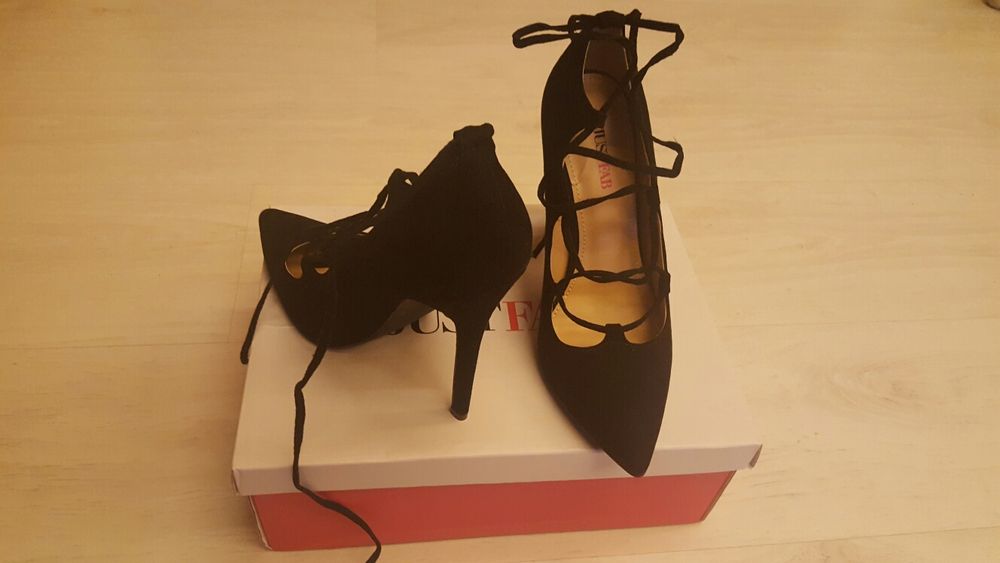 Pantofi dama stiletto
